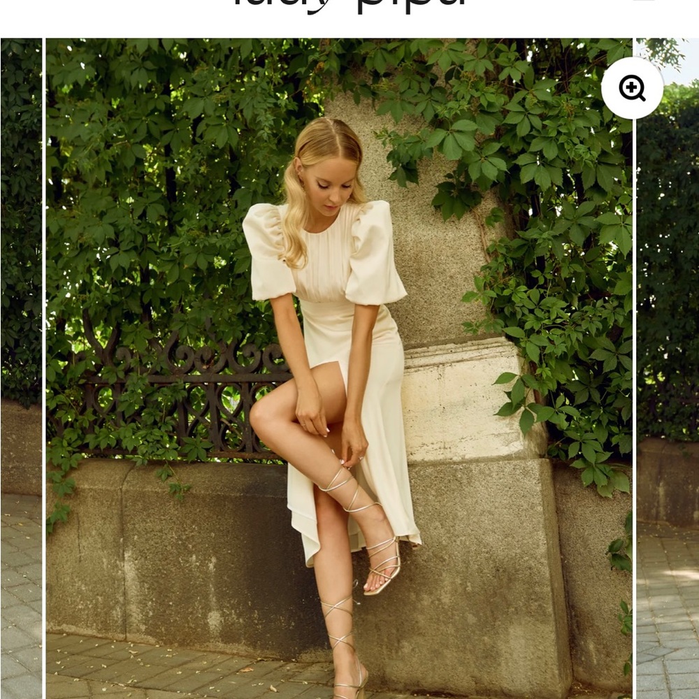 White silk/satin beautiful dress from LADY PIPA( XS)